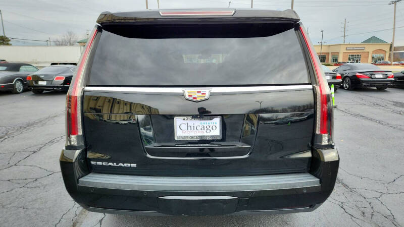 2018 Cadillac Escalade ESV Luxury