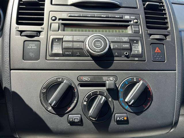 2012 Nissan Versa 1.8 S