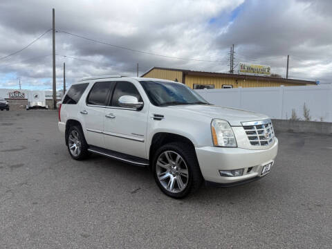 2010 Cadillac Escalade Luxury