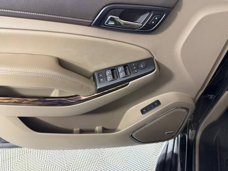 2020 GMC Yukon XL SLT