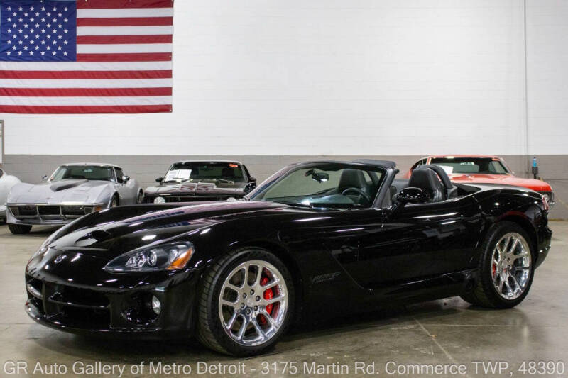 2004 Dodge Viper SRT-10