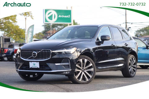 2023 Volvo XC60 B5 Ultimate Bright Theme