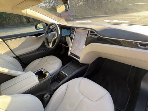 2014 Tesla Model S P85