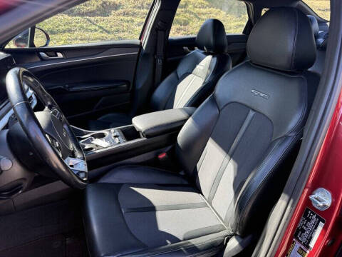 2022 Kia K5