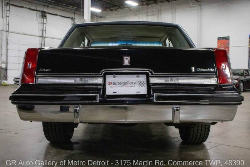 1984 Oldsmobile Cutlass Supreme Brougham