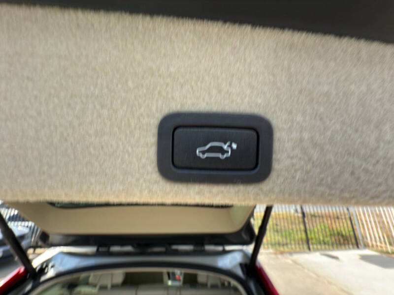 2016 Volvo XC60 T5 Drive-E Premier