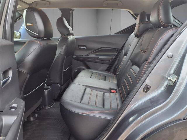 2019 Nissan Kicks SR