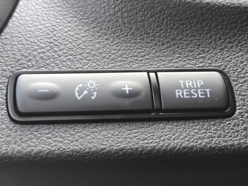 2023 Nissan LEAF SV PLUS