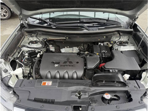 2020 Mitsubishi Outlander