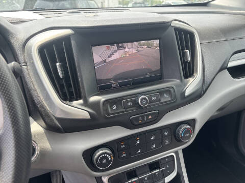 2022 GMC Terrain SLE