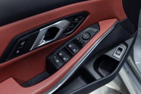 2025 BMW 3 Series 330i xDrive