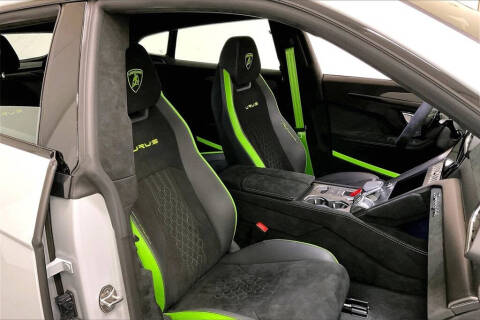 2024 Lamborghini Urus Performante