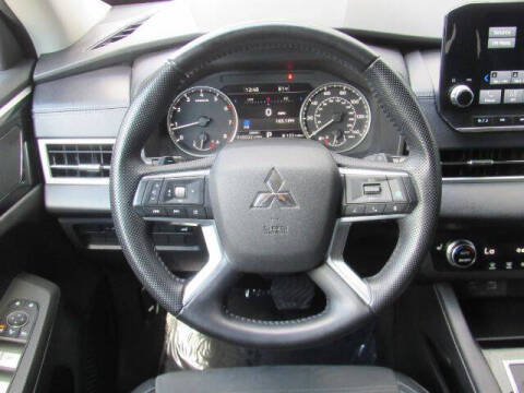2023 Mitsubishi Outlander