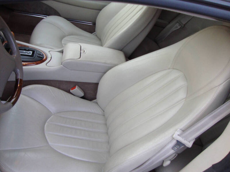 2000 Jaguar XK-Series XK8