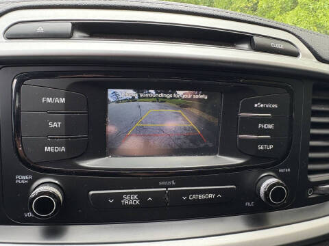 2016 Kia Sorento LX