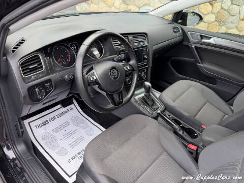 2019 Volkswagen Golf S