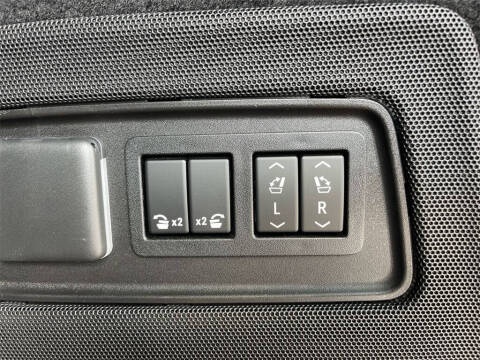 2022 Cadillac Escalade Sport