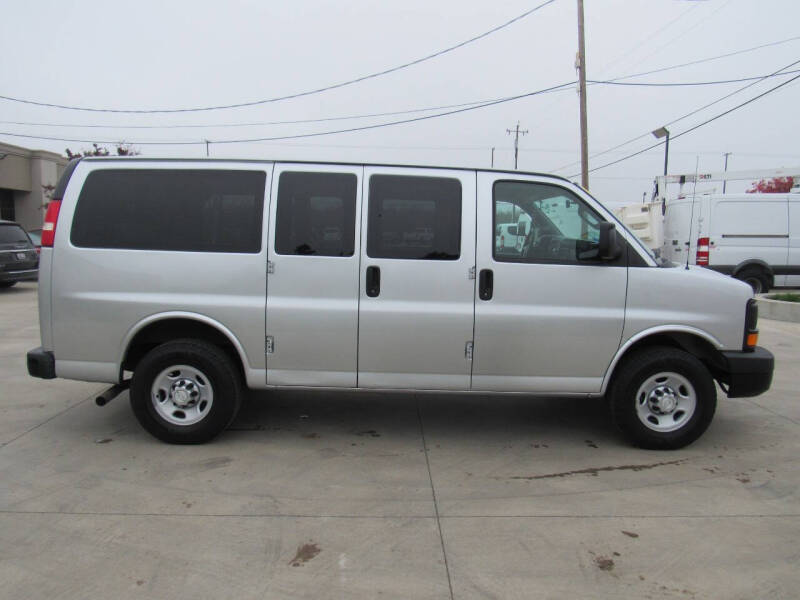 2016 Chevrolet Express LS 2500