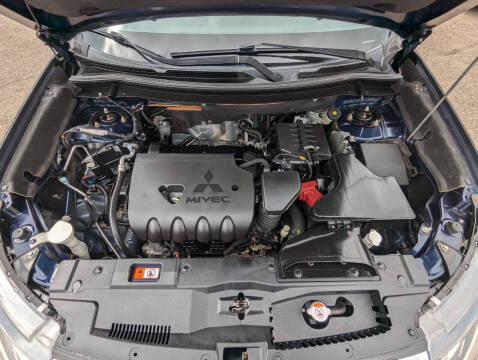 2016 Mitsubishi Outlander ES