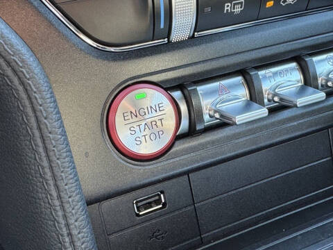 2022 Ford Mustang Mach 1