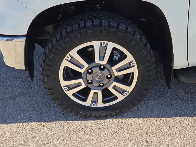 2021 Toyota Tundra Platinum