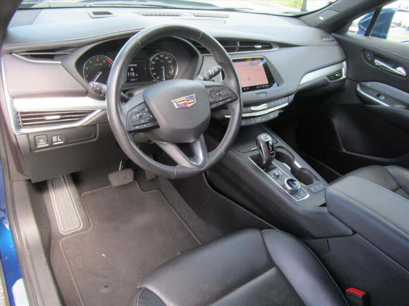 2019 Cadillac XT4 Premium Luxury