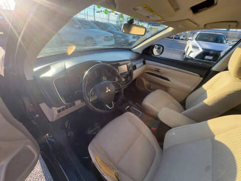 2016 Mitsubishi Outlander