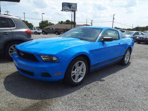 2010 Ford Mustang for sale at Ernie Cook and Son Motors in Shelbyville TN