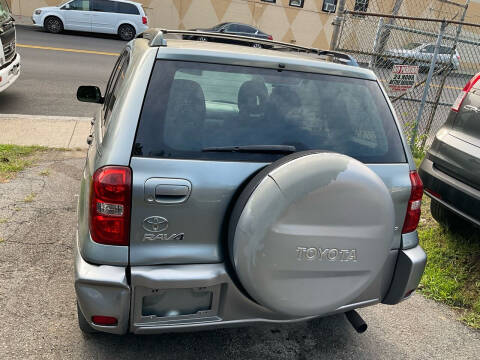 2005 Toyota RAV4 for sale at Drive Deleon in Yonkers NY