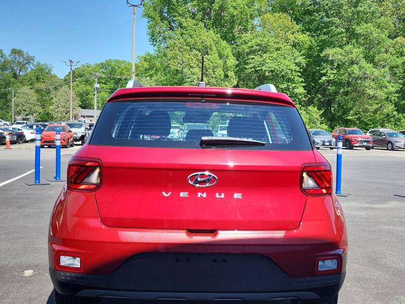 2025 Hyundai Venue SEL