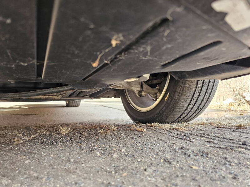 2005 Ford Thunderbird Deluxe