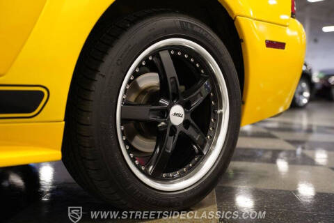 2004 Ford Mustang GT Deluxe