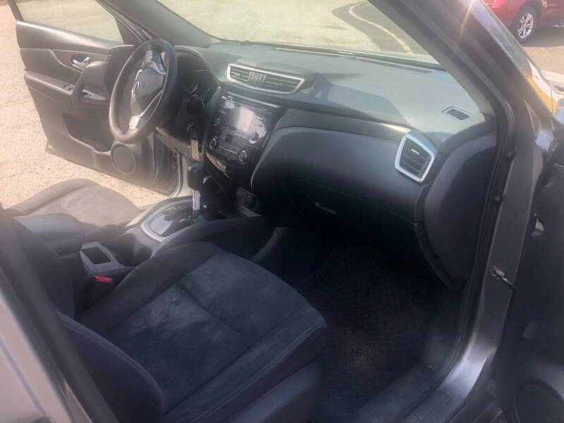 2016 Nissan Rogue S