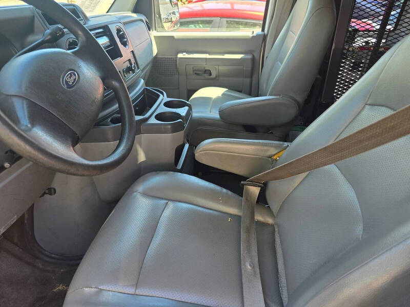 2012 Ford E-Series