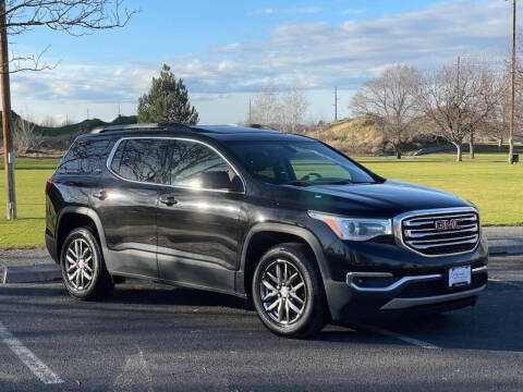2017 GMC Acadia SLT-1