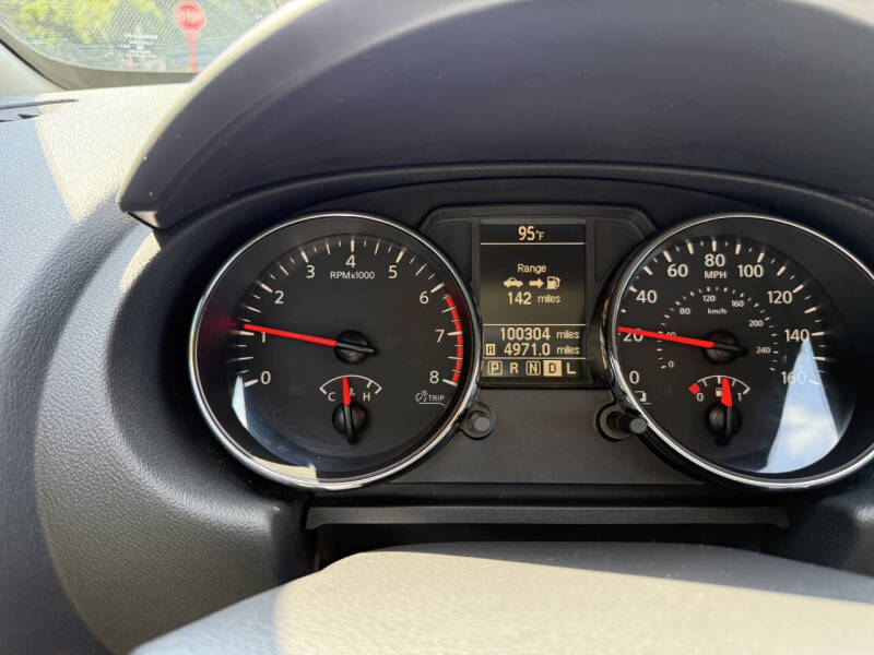 2015 Nissan Rogue Select S