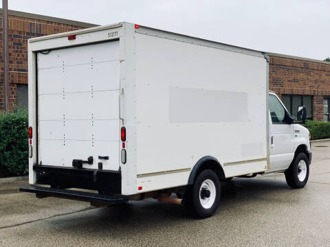 2015 Ford E-Series E-350 SD