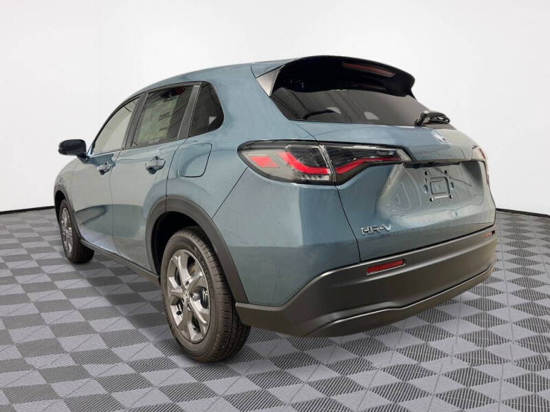 2027 Honda HR-V LX