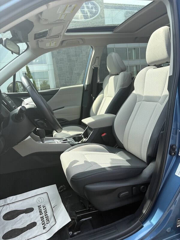 2024 Subaru Forester Premium