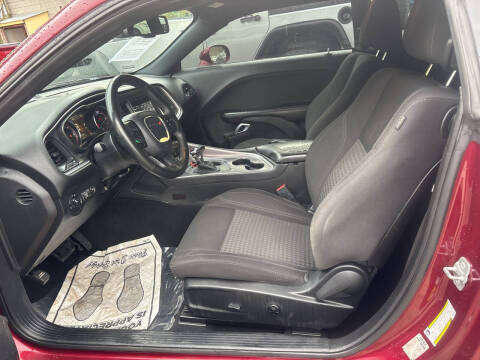 2019 Dodge Challenger SXT