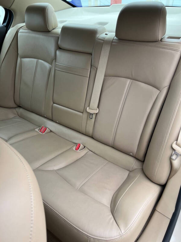 2012 Buick LaCrosse Premium 1