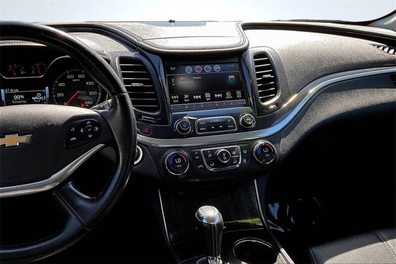 2019 Chevrolet Impala LT