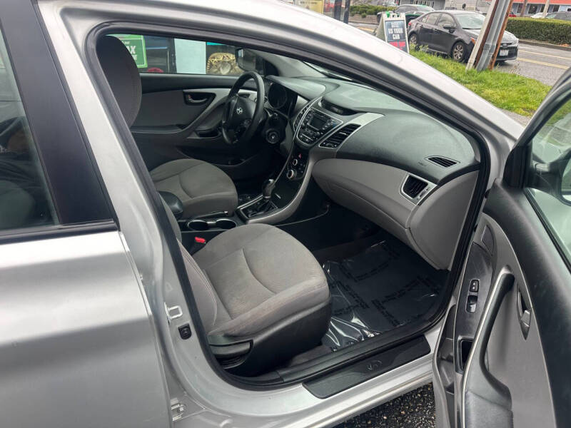 2015 Hyundai Elantra