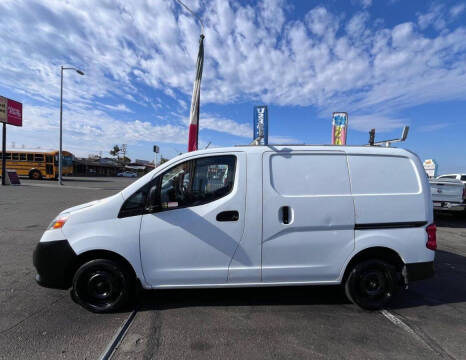 2017 Nissan NV200 S