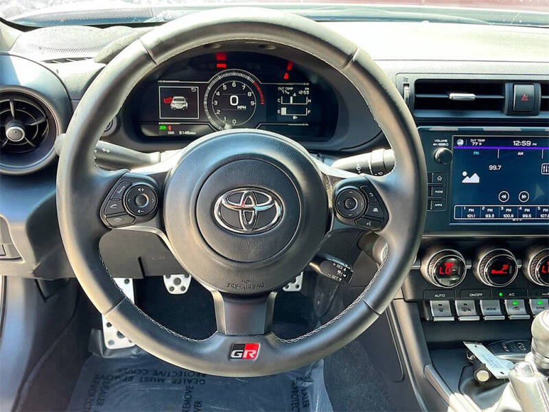 2024 Toyota GR86 Premium
