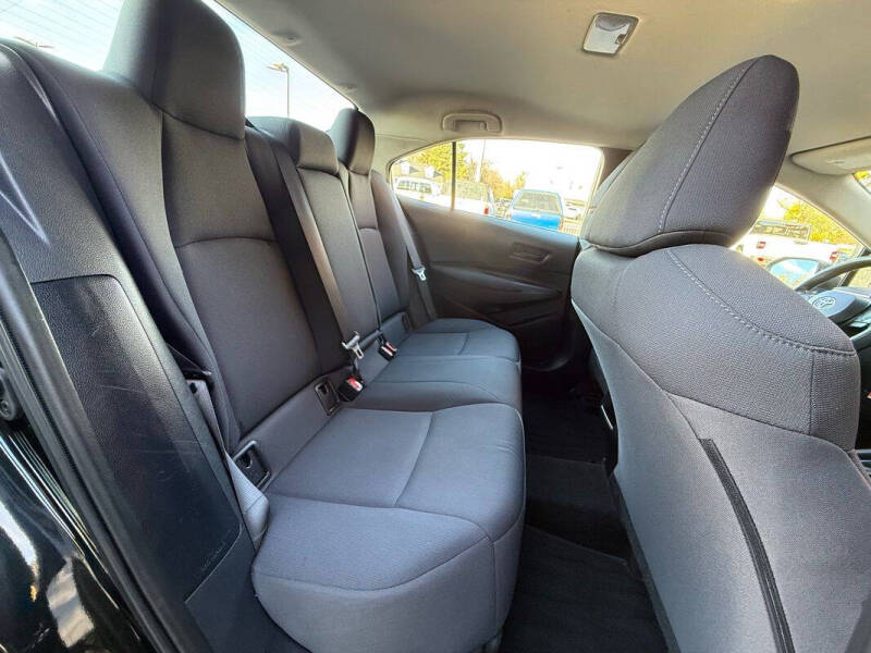 2022 Toyota Corolla LE