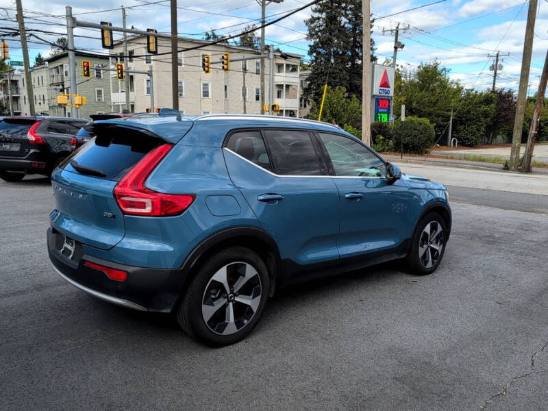 2024 Volvo XC40