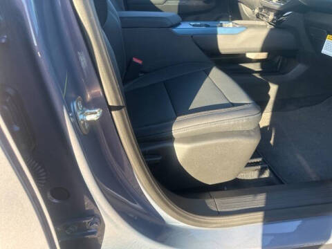 2026 Chevrolet Equinox EV LT 2