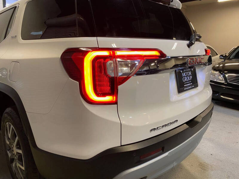 2022 GMC Acadia SLE