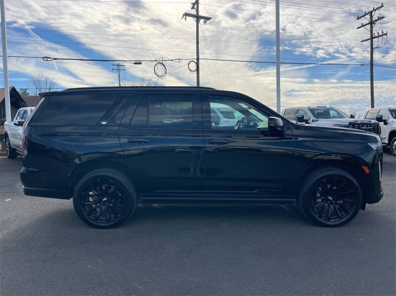 2022 Cadillac Escalade Sport Platinum